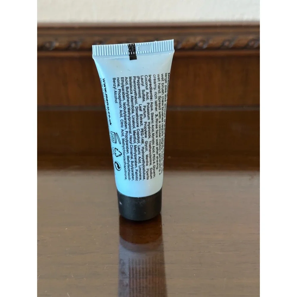 men-u Shave Cream 15ml | Shaving Cream |‎ Tea Tree Oil ideal for Spots and Rash